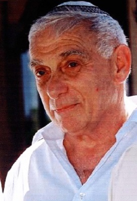 moshe mohel-400